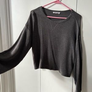 Grey long sleeve with puffy sleeves